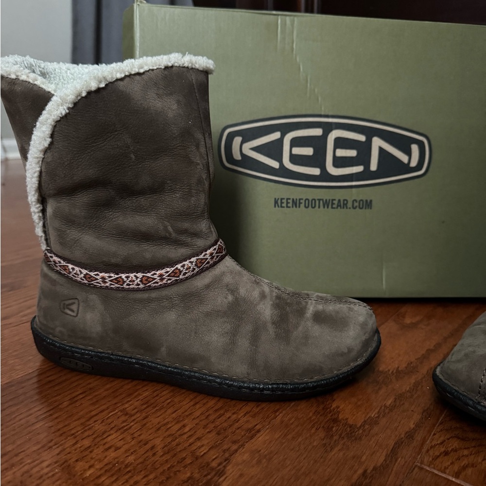 Keen Cascade Brown Galena Mid Boots